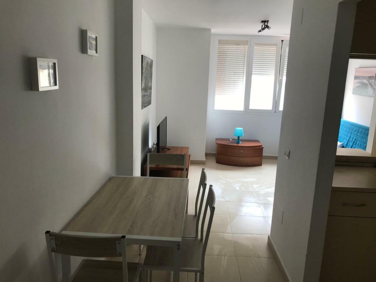 Ilios Apartamentos マラガ エクステリア 写真